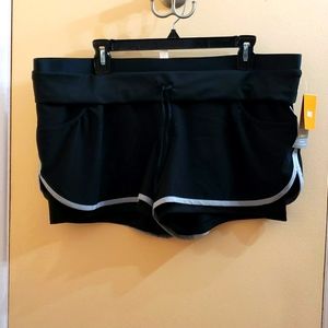 Lucy Athletic "Worth the Weights" Shorts